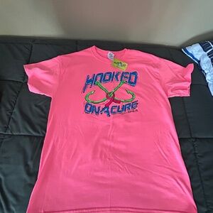 Hot Pink brand new RIP A LIP short